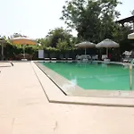 Ξενοδοχείο με διαμερίσματα Paradise Garden Gumusluk