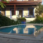 Paradise Garden شقة فندقية 3*
