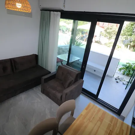 Paradise Garden ギュムシュルク