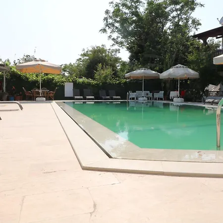 Aparthotel Paradise Garden Gümüşlük