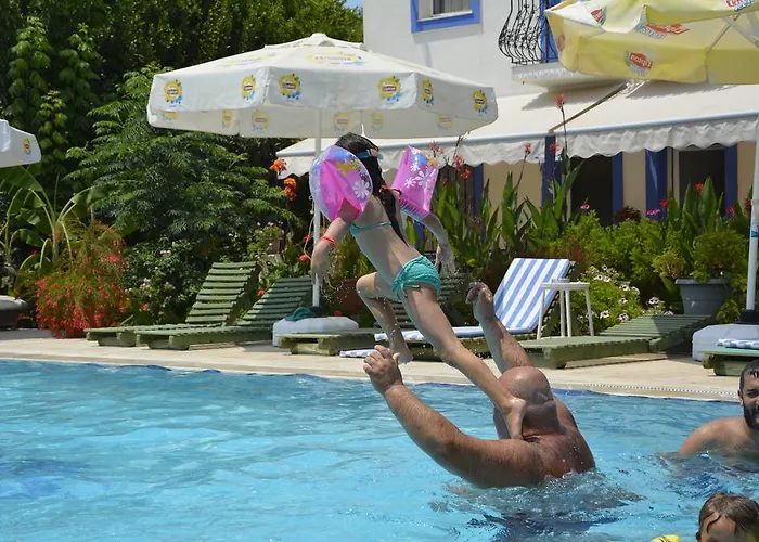 Paradise Garden Aparthotel Gümüşlük