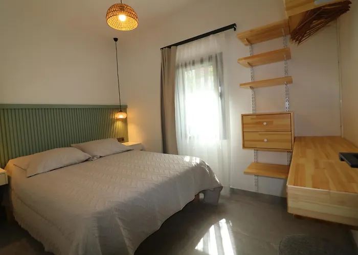 Paradise Garden 3*